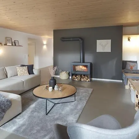 Apartment 48